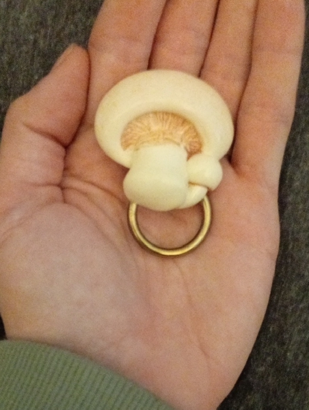 Ivory Mushroom Pin - Cute Accessory - Picture 3 of 3